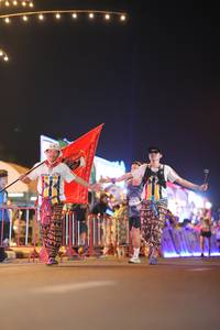 BIB: 
                            <button type="button" onclick="openModal(24510395)" class="btn btn-primary btn-sm float-right btn-popup" data-toggle="modal" data-target=".modal-high-quality">
                        <i class="fas fa-shopping-cart"></i> Add to Cart
                    </button>
                                            <button type="button" onclick="isThisMe(24510395, true)" class="btn btn-success btn-sm float-right btn-popup btn-isme hidden" data-toggle="tooltip" data-placement="bottom" title="นี่คือรูปของคุณใช่ไหม คลิกที่นี่เพื่อเอาเข้าอัลบั้ม">
                        <i class="fas fa-plus"></i> Add to album
                    </button>
                    <button type="button" onclick="isThisMe(24510395, false)" class="btn btn-warning btn-sm float-right btn-popup btn-isnotme hidden">
                        <i class="fas fa-ban"></i> Remove from album
                    </button>